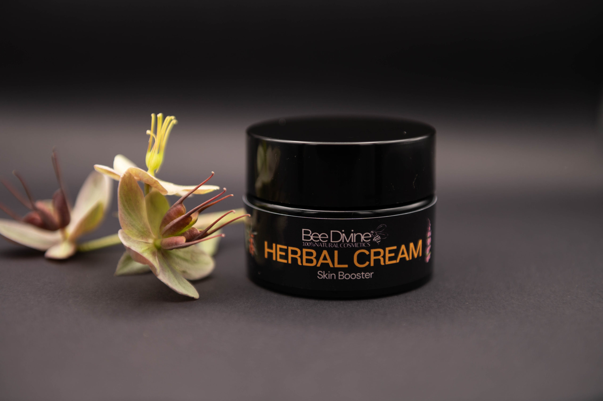 Natural & organic herbal cream bee divine