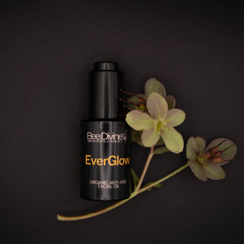 Natural & organic facial oil