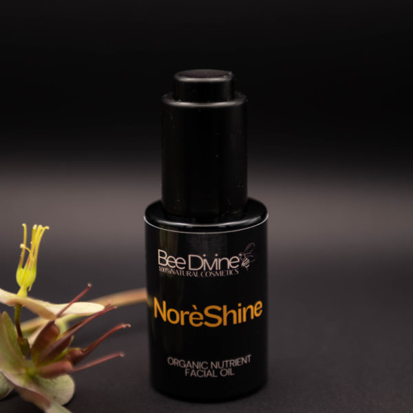 Natural & organic facial oil