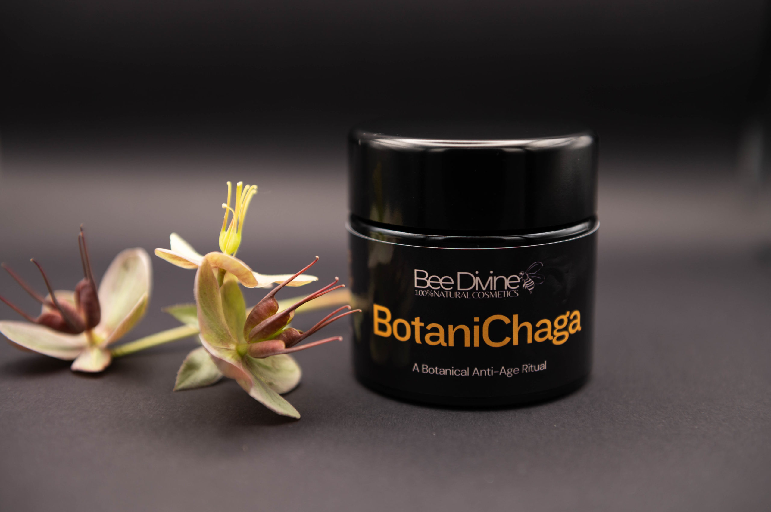 Natural & organic Bee Divine Oleogel Face mask