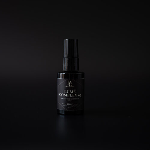 LUME COMPLEX TREATMENT RADIANCE CALIBRATORT BEE DIVINE NATURAL ORGANIC SKINCARE BIOTECH LUXURY BRAND UK CRMS SKIN INTELLIGENCE UNEVEN SKIN TONE