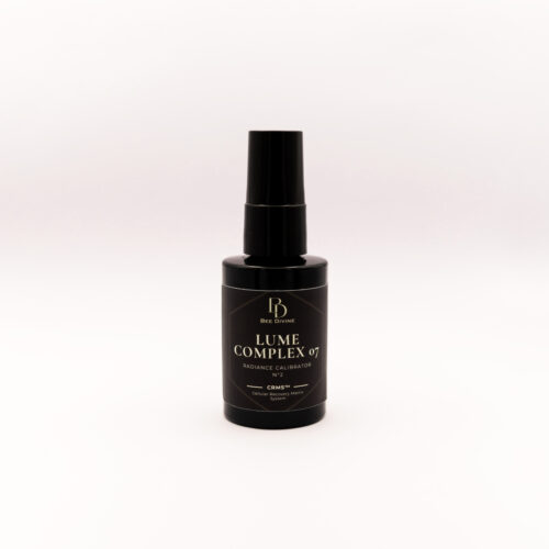 LUME COMPLEX TREATMENT RADIANCE CALIBRATORT BEE DIVINE NATURAL ORGANIC SKINCARE BIOTECH LUXURY BRAND UK CRMS SKIN INTELLIGENCE UNEVEN SKIN TONE